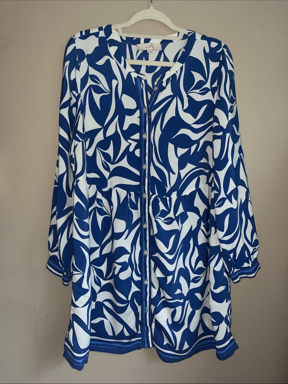 LOFT Abstract Swirl Button Tiered Swing Beaucoup Blue Dress size large